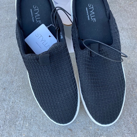 Women’s backless memory foam sneakers, black size 8 - Picture 3 of 3